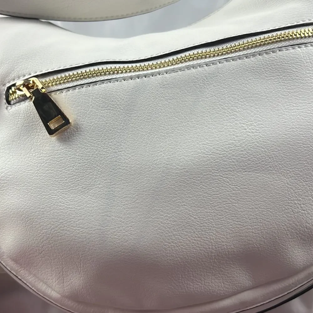 INC International Concepts White and gold bag